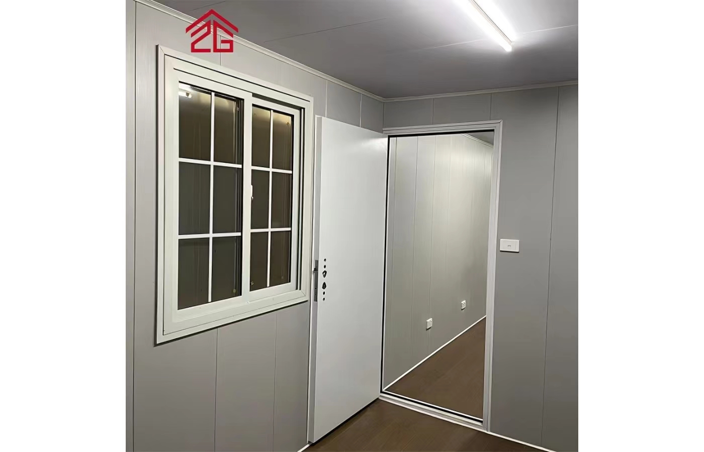 Casa container fissa personalizzata da 20 piedi con finestra dal pavimento al soffitto Casa container fissa personalizzata da 20 piedi con finestra dal pavimento al soffitto