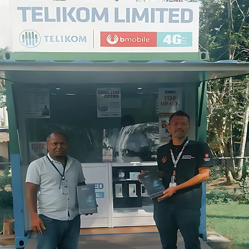 Progetto Negozio di Telecomunicazioni